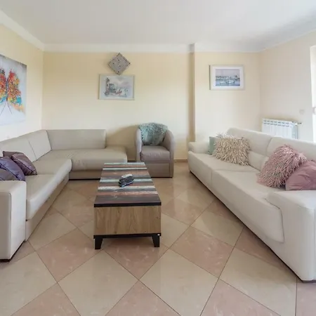 In Lovran 36657 Apartament Opatija